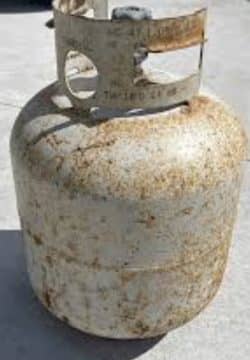 Propane Tank Filling vs Tank Exchange