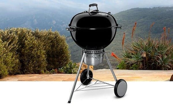 MASTER-TOUCH CHARCOAL GRILL